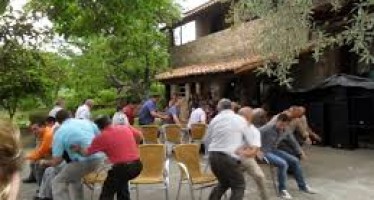 Comenzó el juego de la silla, muchos candidatos para un solo cargo.