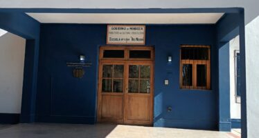 Infraestructura escolar, la falta de interés del gobierno provincial ponen en riesgo la salud de alumnos y docentes.